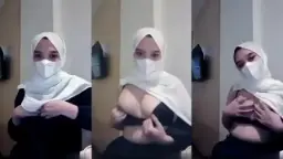 Jilbab Cantik Remas Toket Di PuskeSM4s Video by AVTub